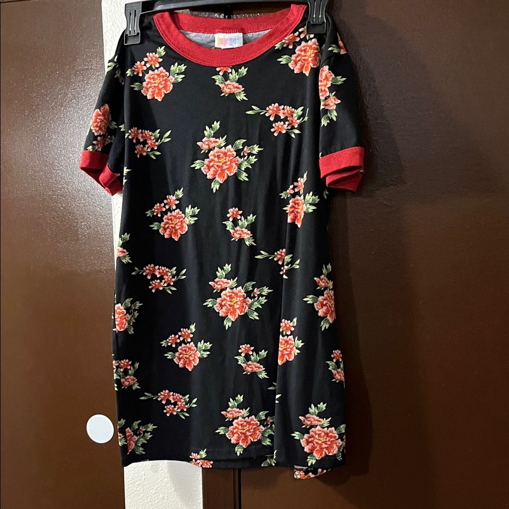 LuLaRoe Red and Gray T-Shirt